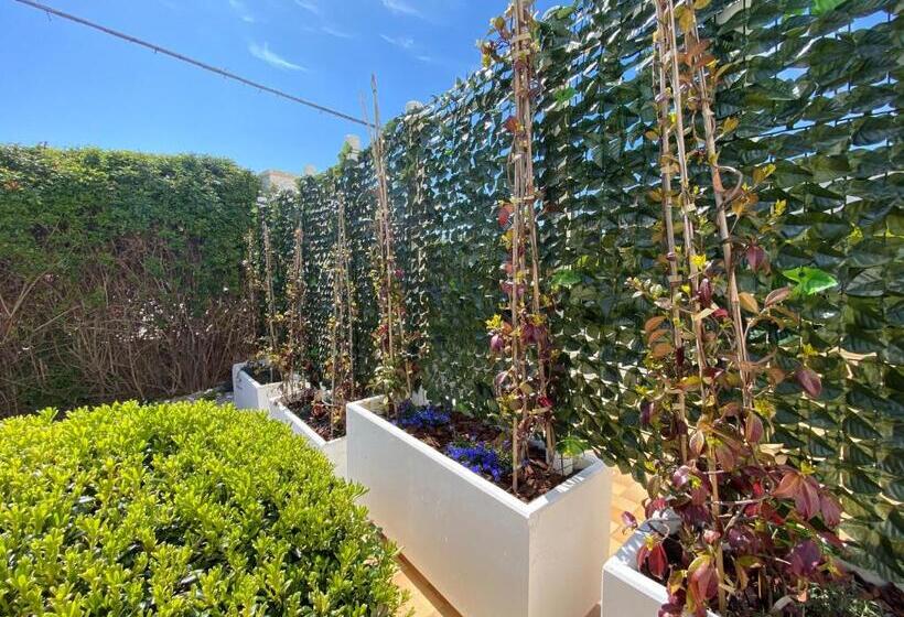 Nocleg ze śniadaniem Affittacamere Piazza Mameli