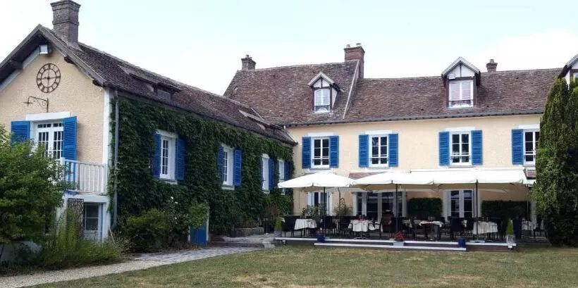 Aamiaismajoitus (B&B) Chambre D Hôtes Sophora   Les Clés Des Lys