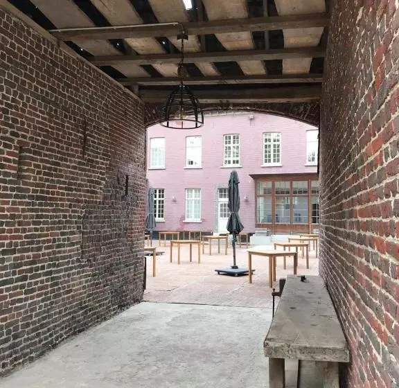 Aamiaismajoitus (B&B) Hofstede Ter Biest