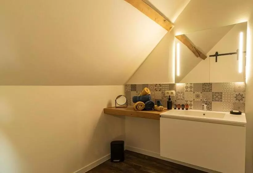 Aamiaismajoitus (B&B) Hofstede Ter Biest