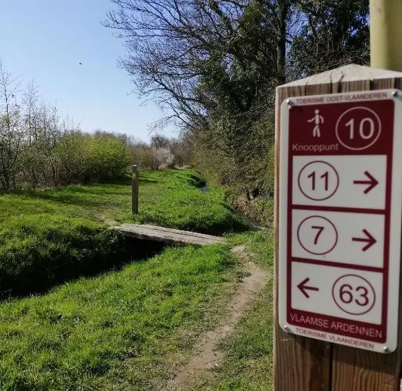 Aamiaismajoitus (B&B) Hofstede Ter Biest