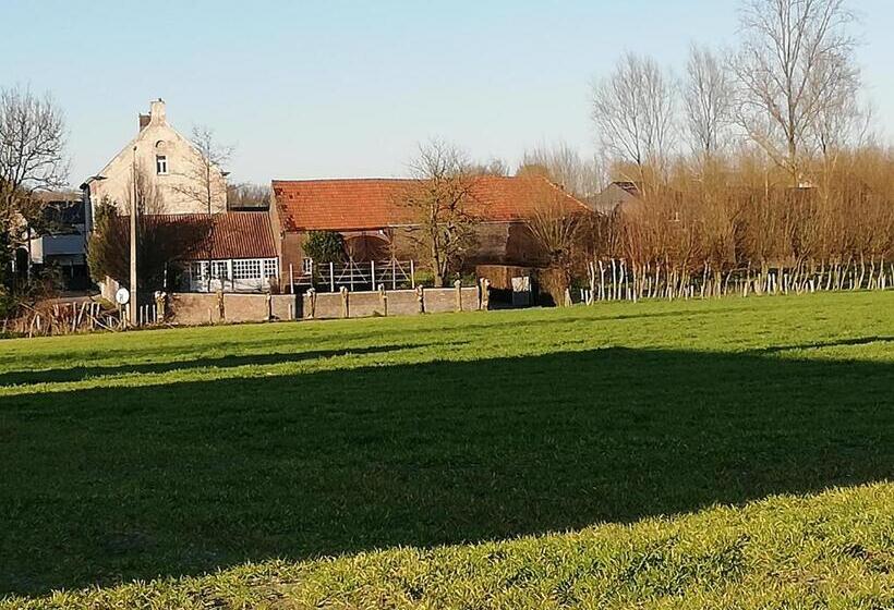 تختخواب و صبحانه Hofstede Ter Biest