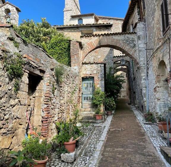 مبيت وإفطار Sangemini Home