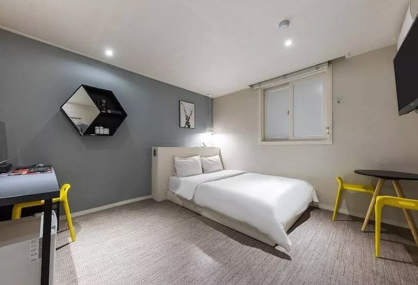 Daejeon Yongjeon Hotel Ben