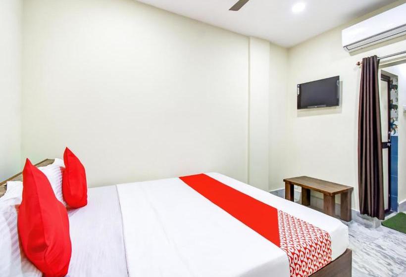 בית מלון כפרי Oyo 79495 Maa Mangala Guest House