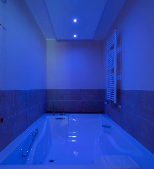 ホテル Relais Colle Buono