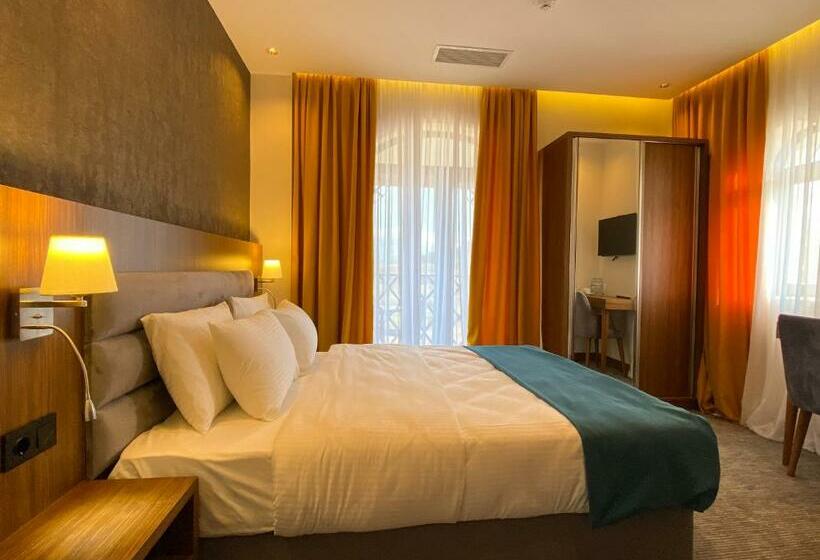 هتل Tsinandali Resort & Spa