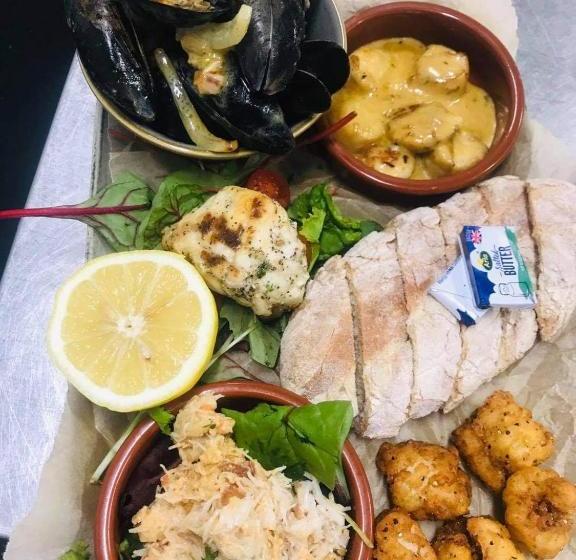 The Three Crowns B&b