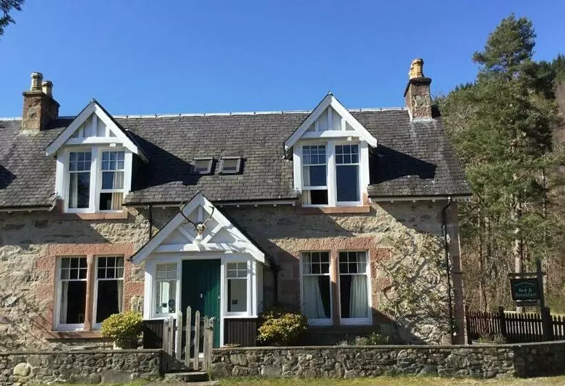 Westward Bed And Breakfast