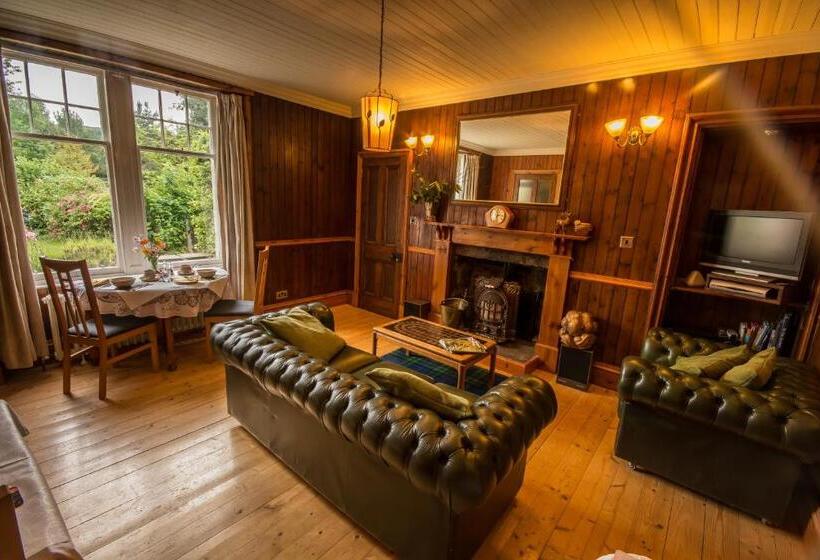 Westward Bed And Breakfast