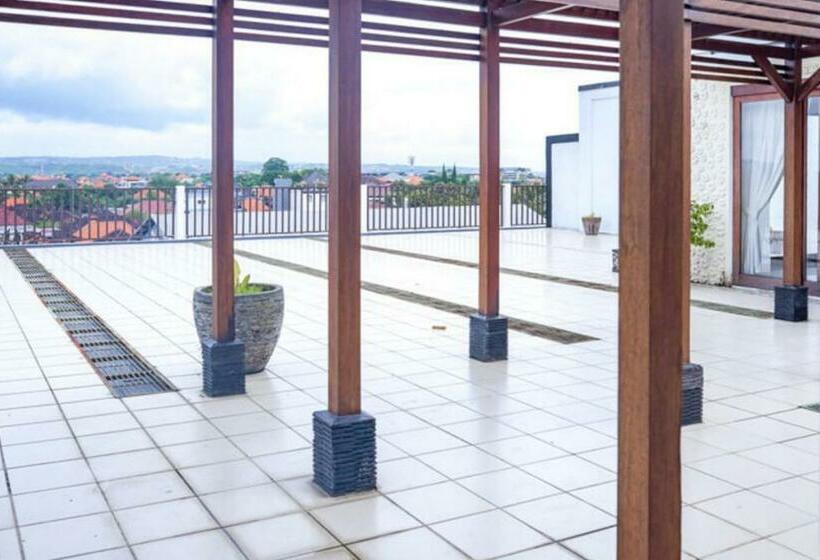 בית מלון כפרי Koolkost @ Bypass Jimbaran