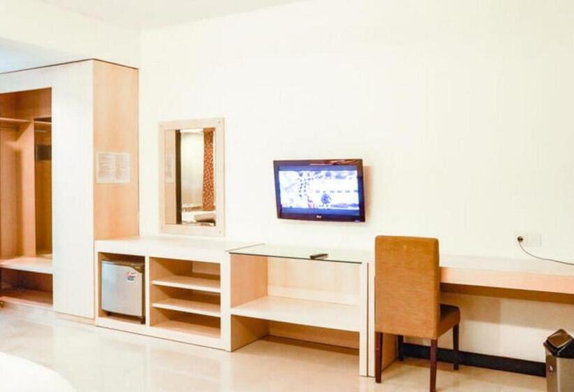 בית מלון כפרי Koolkost @ Bypass Jimbaran