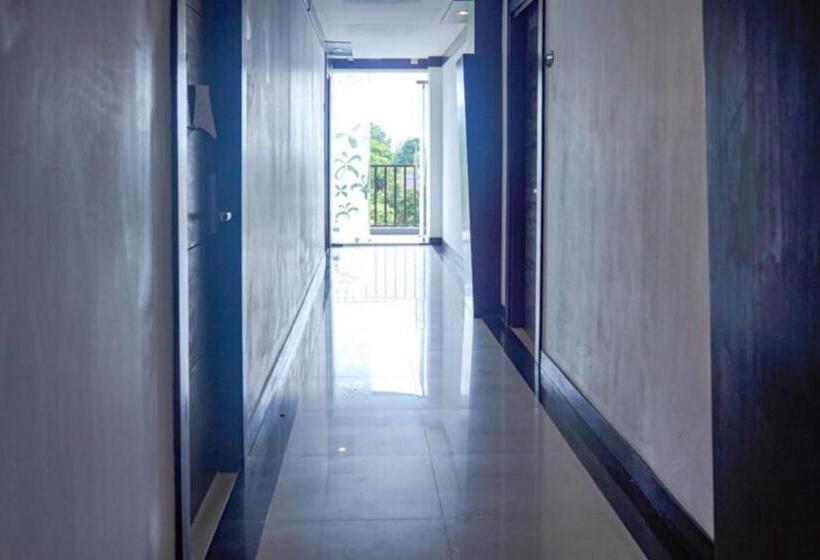 בית מלון כפרי Koolkost @ Bypass Jimbaran