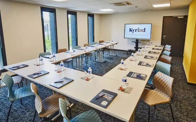 Hotelli Kyriad Combslaville  Senart