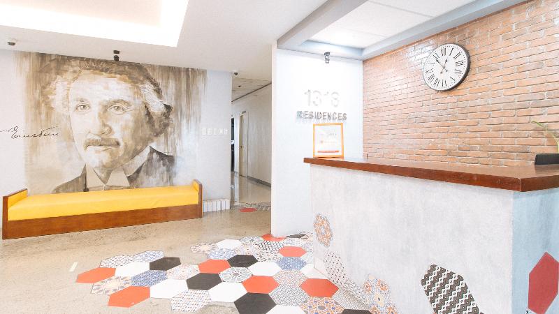 Hotel Capital O 1318 Residences