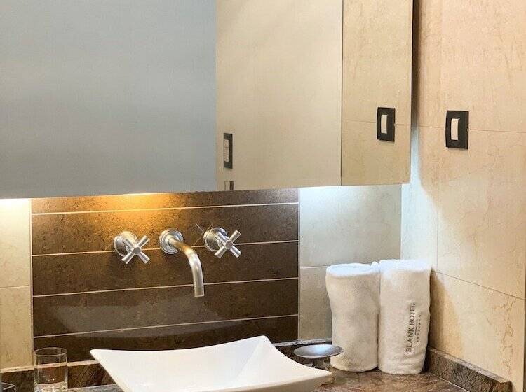 Blank Hotel Recoleta