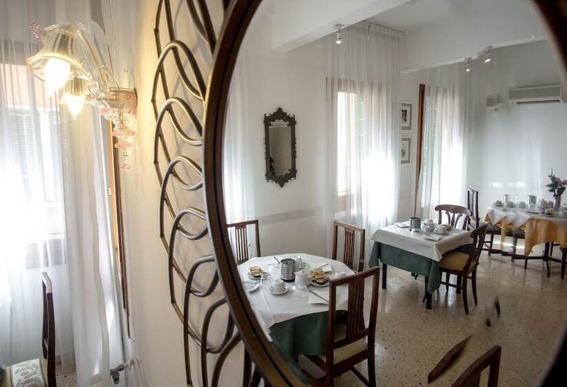 Hotel Antigo Trovatore