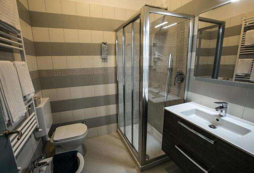 בית מלון כפרי Ariston