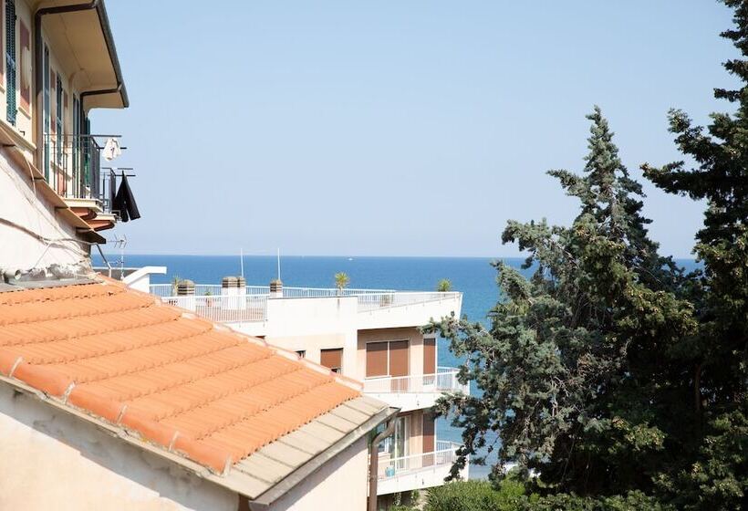 בית מלון כפרי Ariston