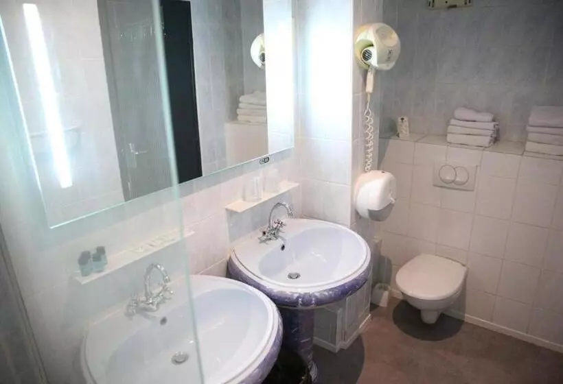 هتل Arnaud Bernard Hôtel