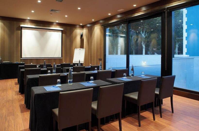 Отель Balneario Font Vella  Adults Only