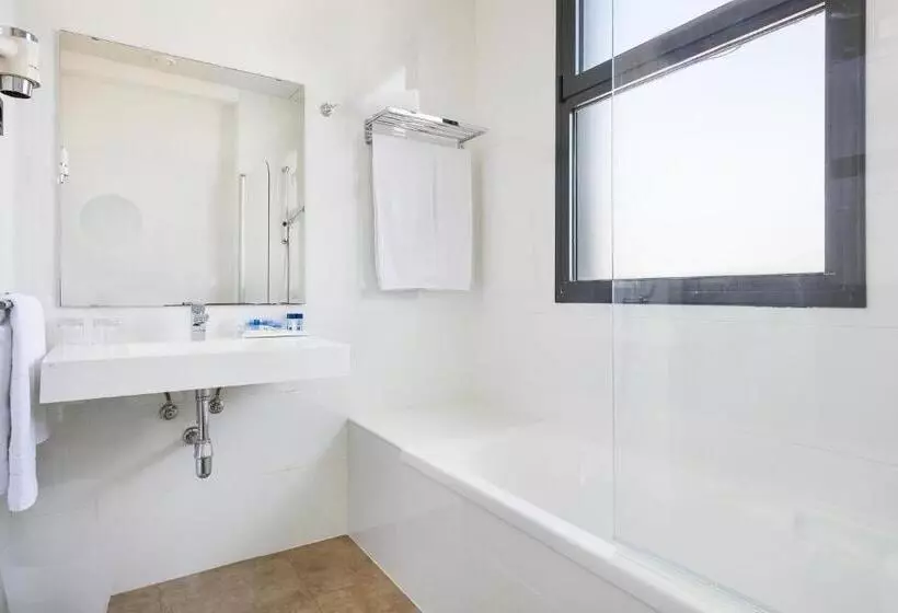 Отель Best 4 Barcelona