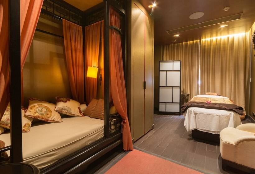 Buddha Bar Hotel Prague