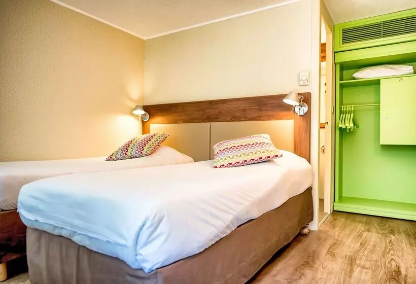 هتل Campanile Deauville Saint Arnoult