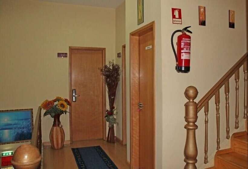 هتل Guest House Estrela