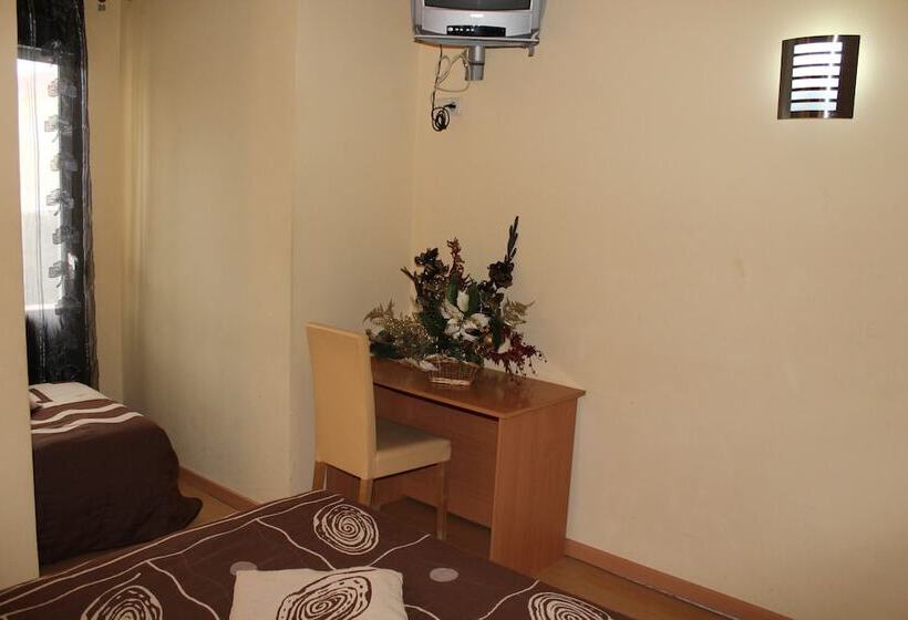 هتل Guest House Estrela