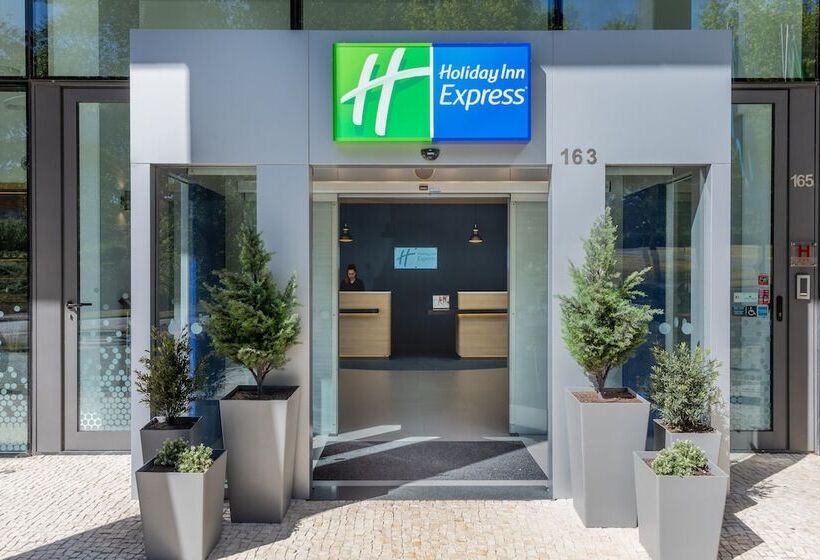 هتل Holiday Inn Express Porto Exponor, An Ihg