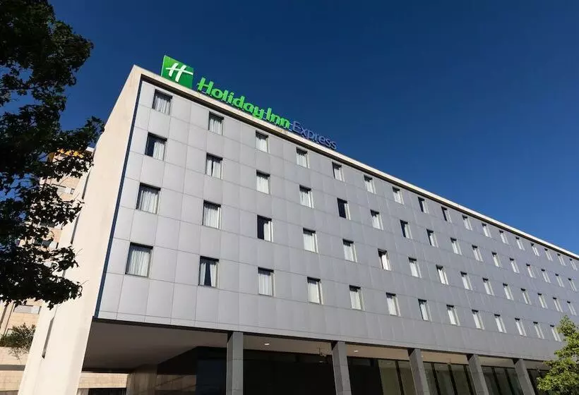 Отель Holiday Inn Express Porto Exponor, An Ihg