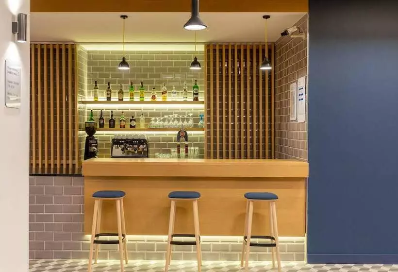 Отель Holiday Inn Express Porto Exponor, An Ihg