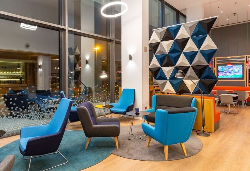 هتل Holiday Inn Express Porto Exponor, An Ihg