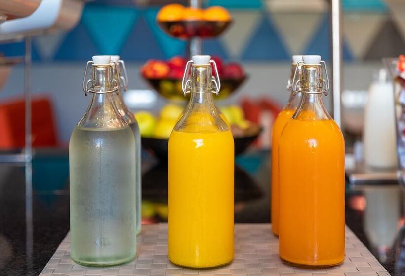 هتل Holiday Inn Express Porto Exponor, An Ihg