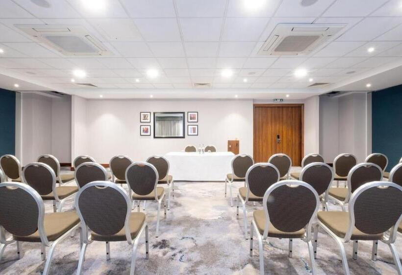 فندق Holiday Inn Stevenage, An Ihg