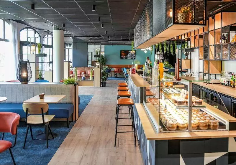 Отель Ibis Vitré Centre