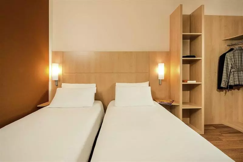 Отель Ibis Vitré Centre