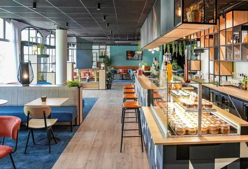 Отель Ibis Vitré Centre