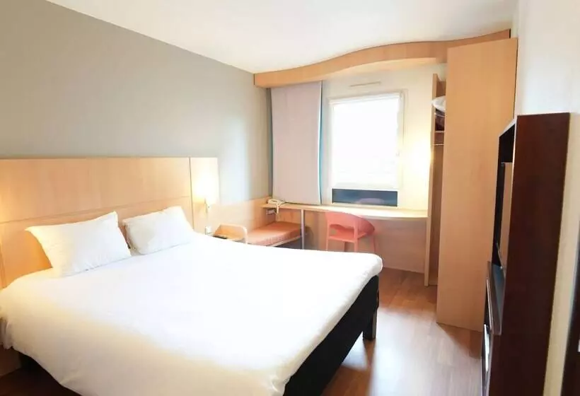 Отель Ibis Vitré Centre