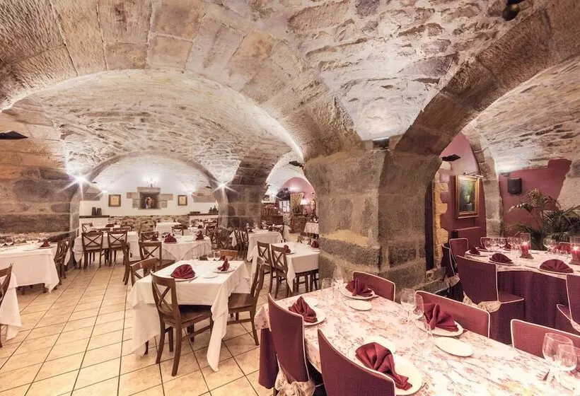 Отель Larrañaga