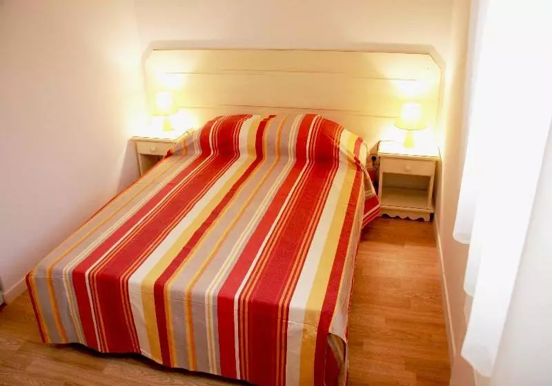 호텔 Le Mas des Cigales