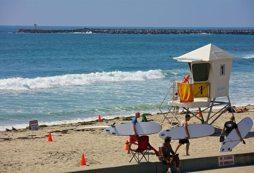 בית מלון כפרי Ocean Beach