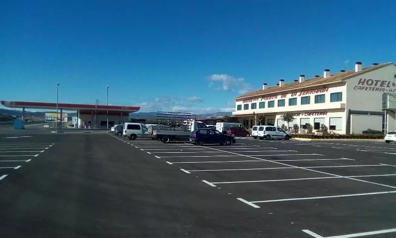 Отель Puerta De La Serrania