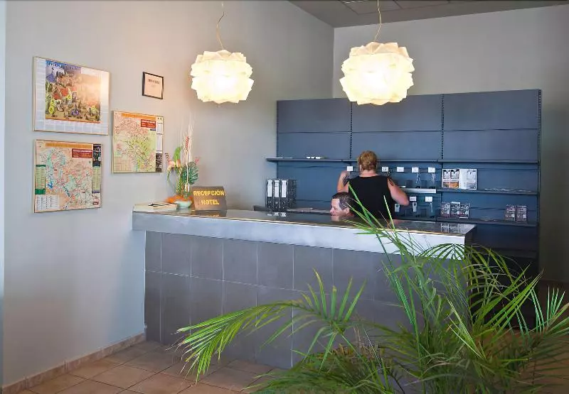 Отель Puerta De La Serrania