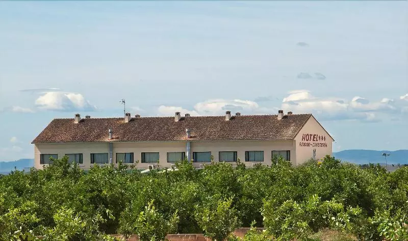 Отель Puerta De La Serrania