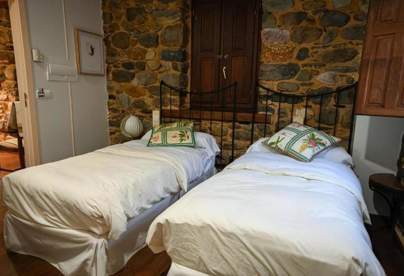 فندق La Tronera Del Bierzo Restaurante