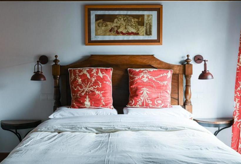 فندق La Tronera Del Bierzo Restaurante