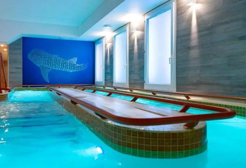 Отель Thalacap Ile De Re Thalasso & Spa