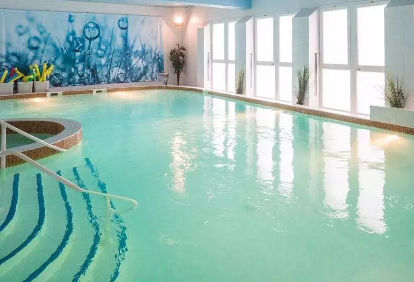 Отель Thalacap Ile De Re Thalasso & Spa